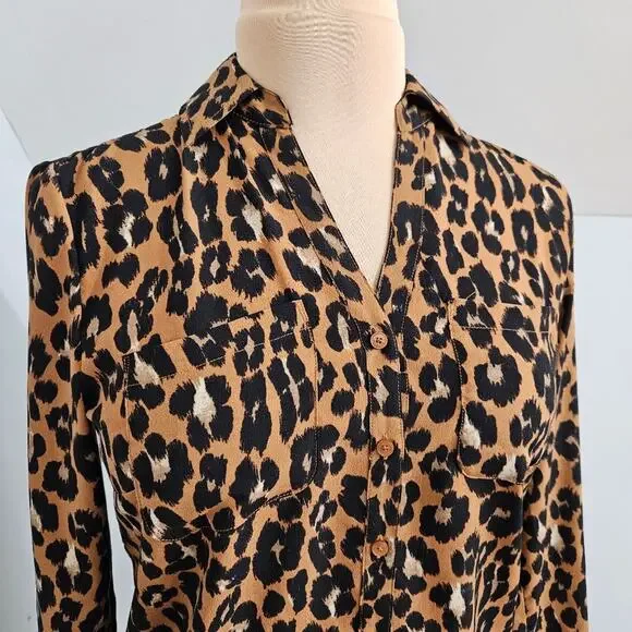 Talbots Leopard Print Button Front Long Sleeve Blouse Shirt Top Size Small - Picture 5 of 10